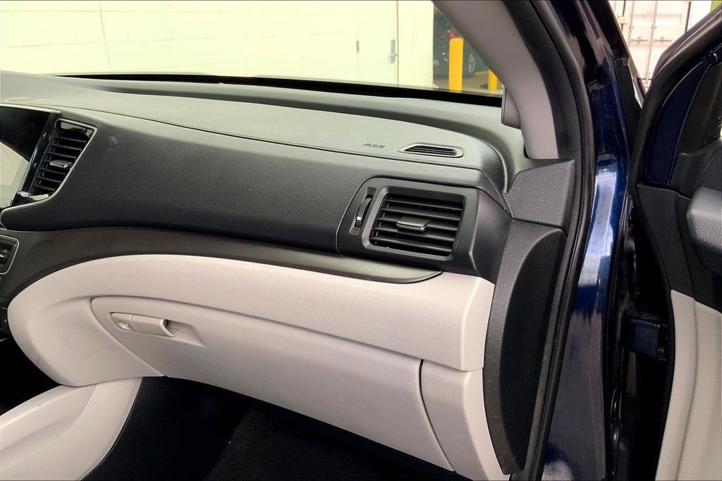 Used 2022 Honda Pilot EX-L image 16