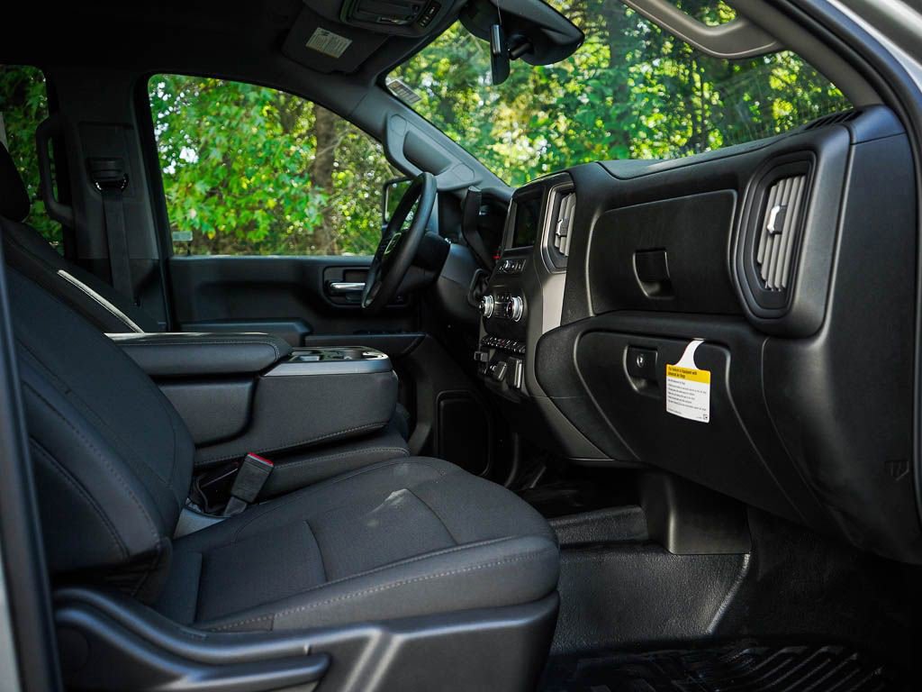 New 2026 GMC Sierra 3500 Pro w/ 1SA Pro Safety Plus Package image 9