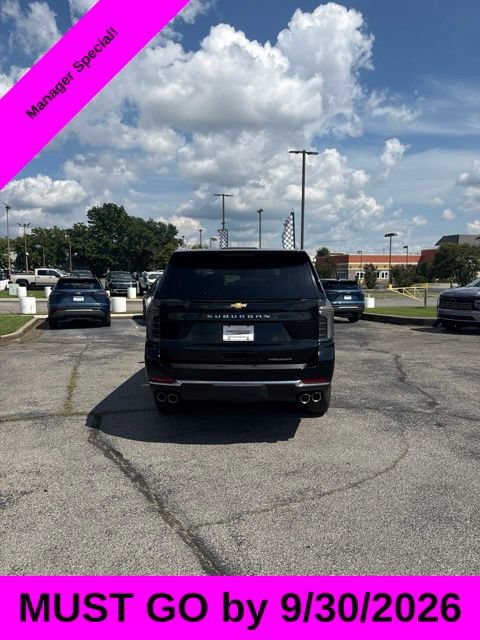Used 2025 Chevrolet Suburban Premier w/ Sun And Tow Package AWD/4WD image 6