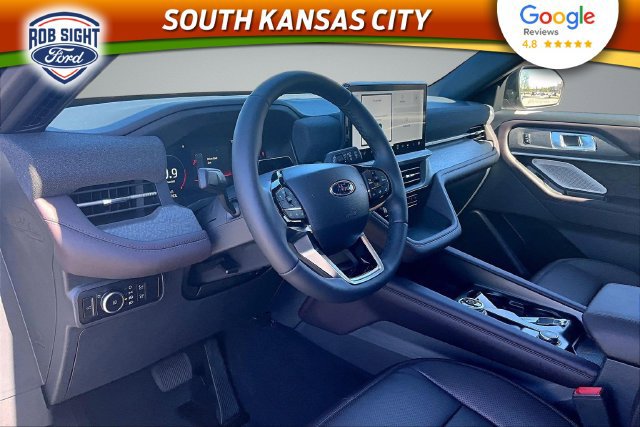 New 2027 Ford Explorer Platinum w/ LUX Leather Package AWD/4WD image 7