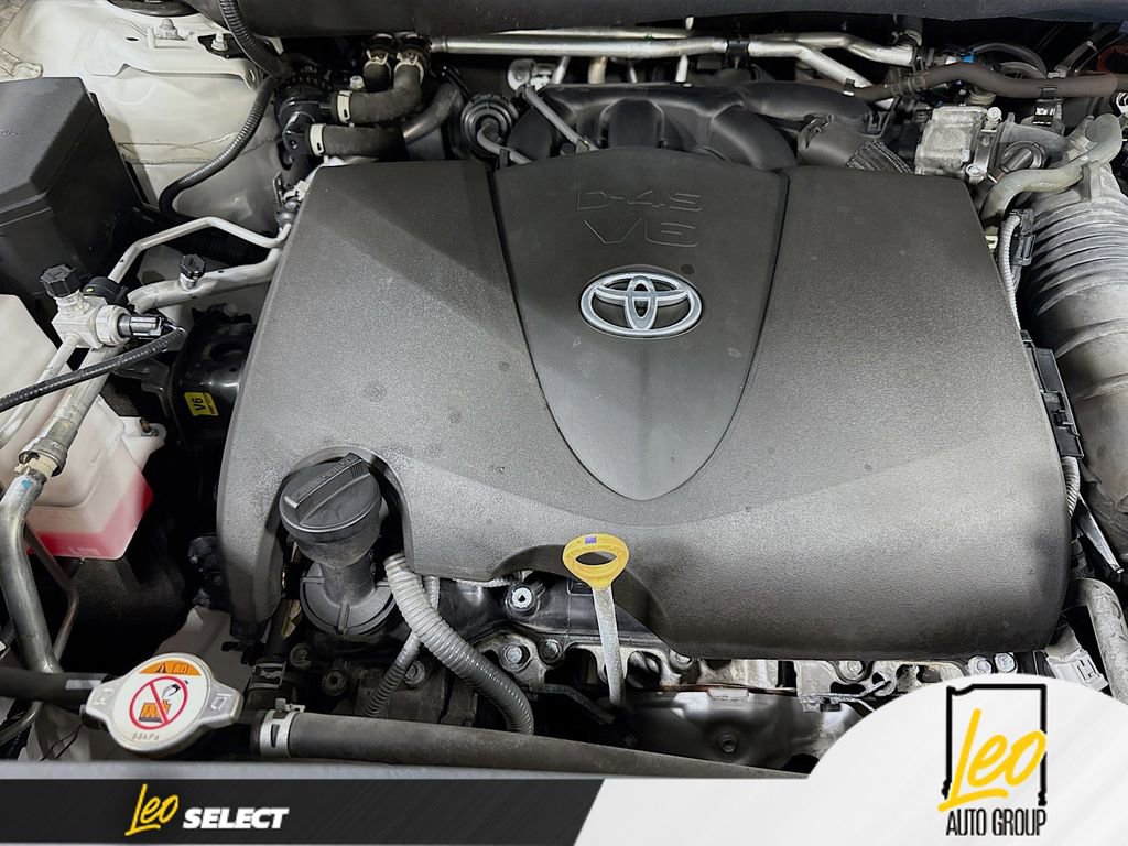 Used 2022 Toyota Highlander XLE image 32