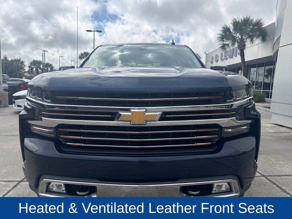 Used 2019 Chevrolet Silverado 1500 High Country w/ High Country Premium Package AWD/4WD image 2