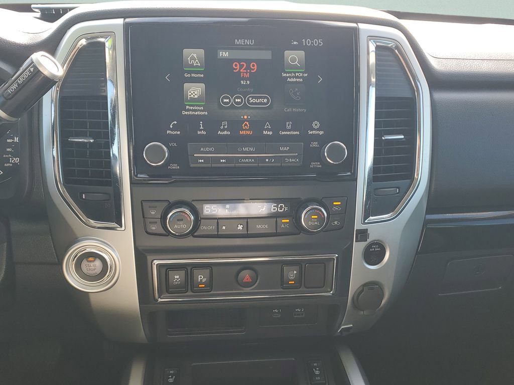 Used 2021 Nissan Titan SV w/ SV Convenience Package image 22