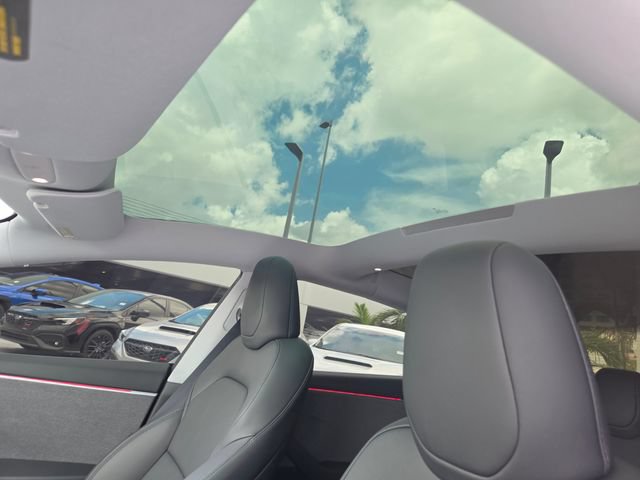 Used 2025 Tesla Model 3 Long Range RWD image 5