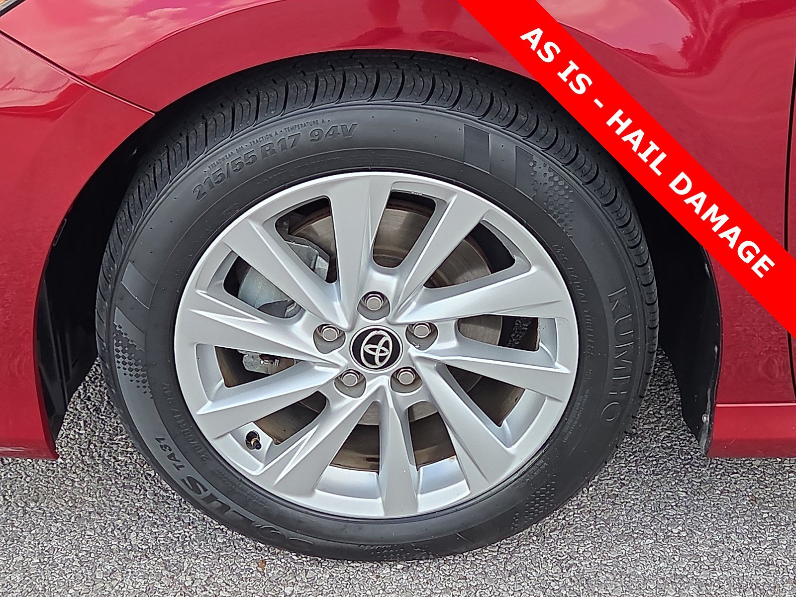 Used 2021 Toyota Camry LE FWD image 7