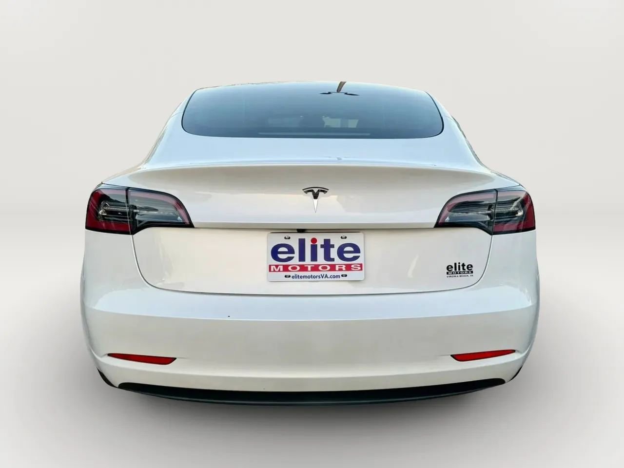 Used 2023 Tesla Model 3 Standard Range image 6