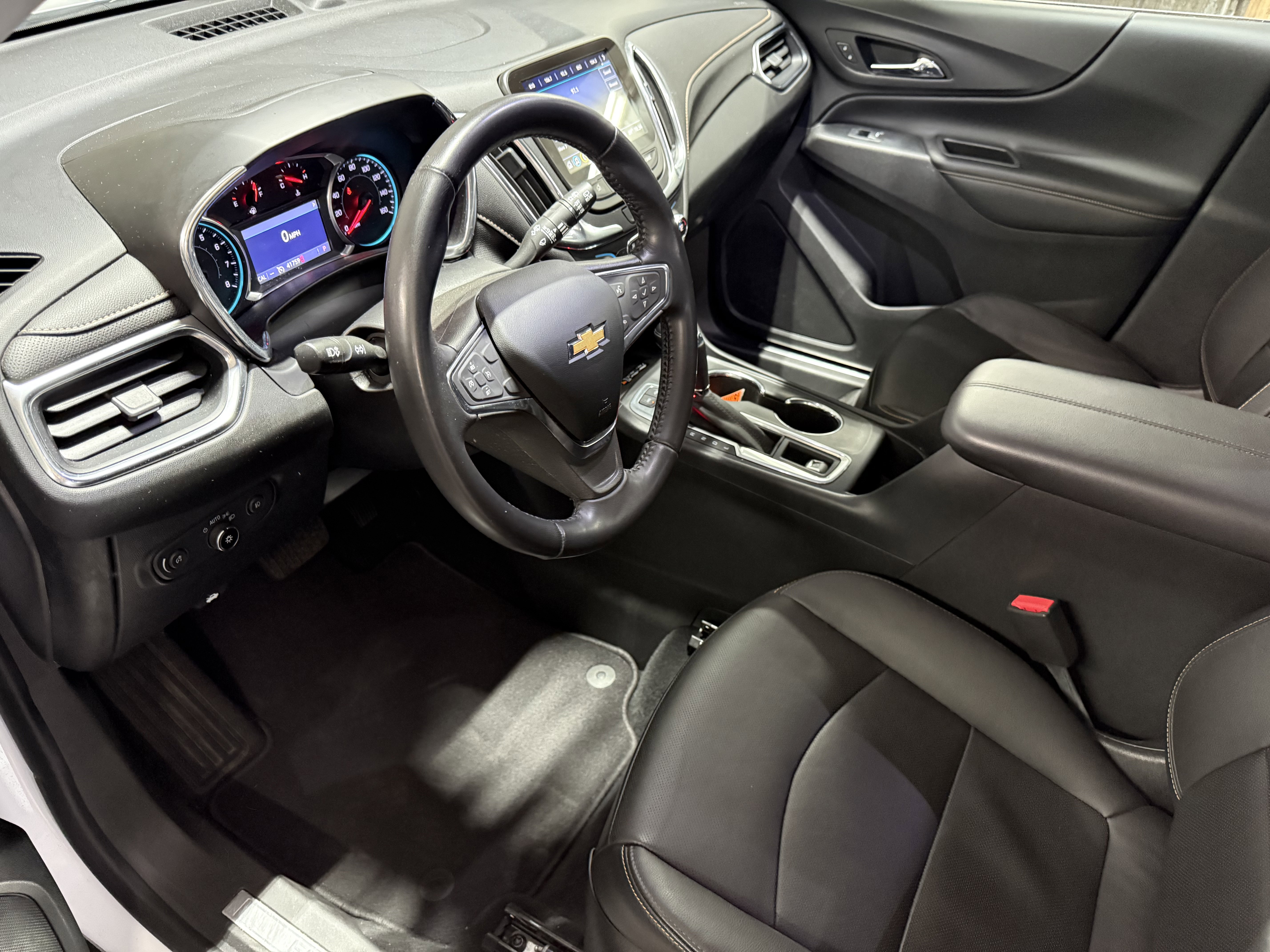 Used 2019 Chevrolet Equinox Premier image 17