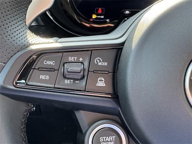 New 2025 Alfa Romeo Tonale w/ Premium Package image 19