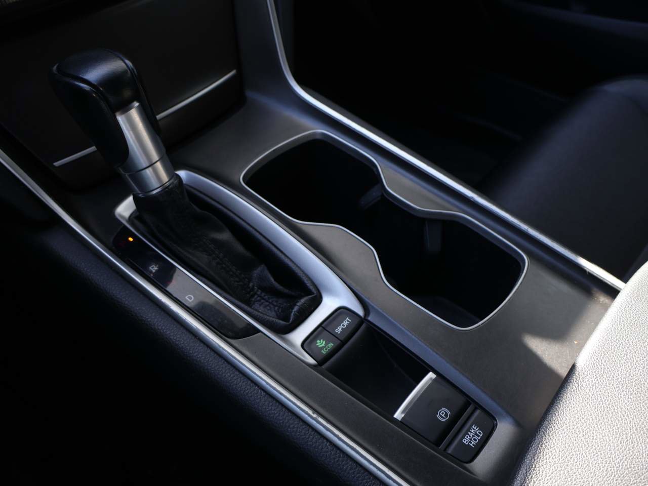 Used 2019 Honda Accord Sport image 13