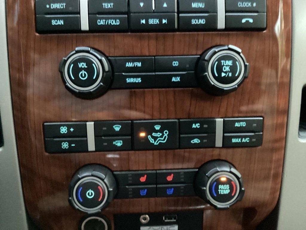 Used 2010 Ford F150 Lariat image 47