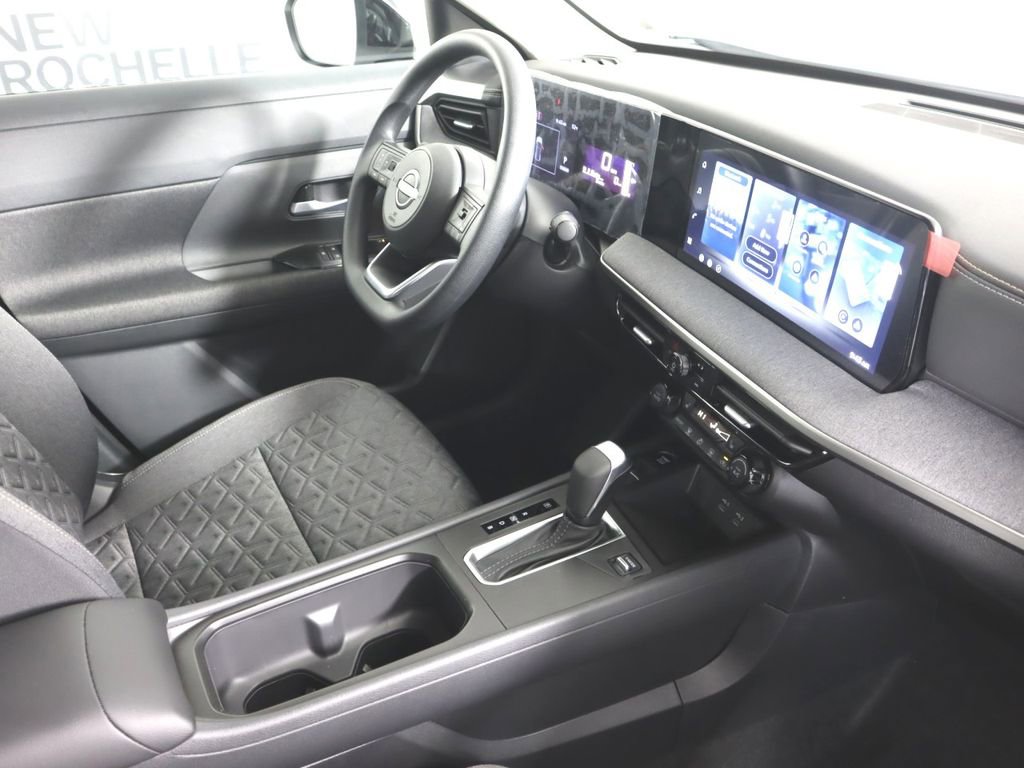 New 2026 Nissan Kicks SV w/ Cold Weather Package image 25