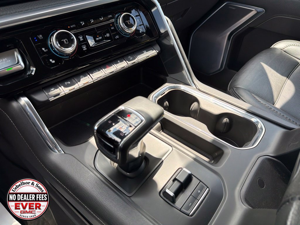 Used 2023 GMC Sierra 1500 Denali w/ Denali Reserve Package AWD/4WD image 32