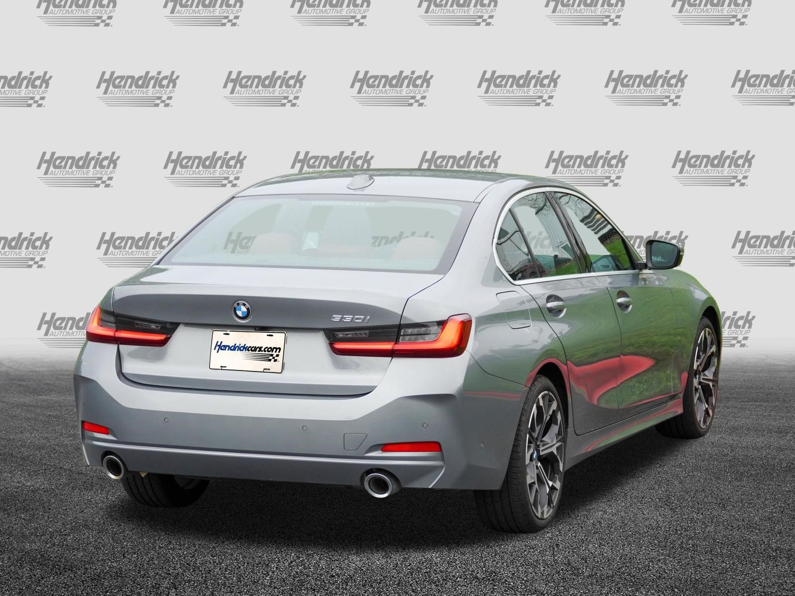Certified 2025 BMW 330i Sedan RWD image 8