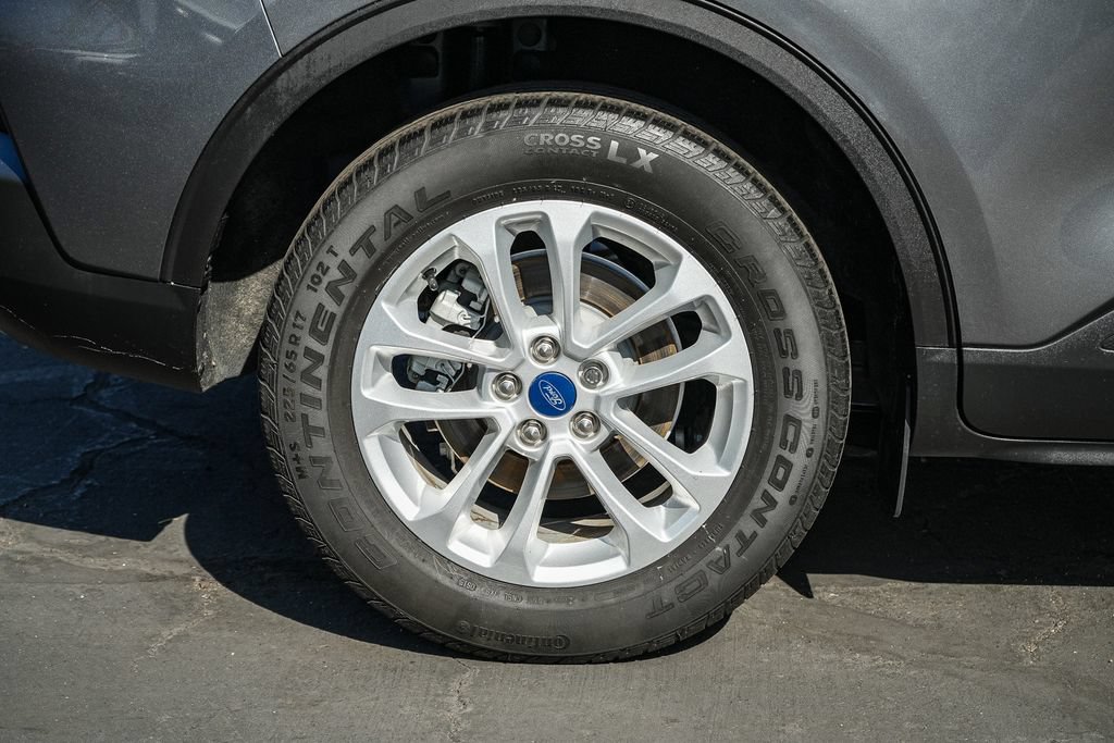 Used 2021 Ford Escape SE FWD image 10