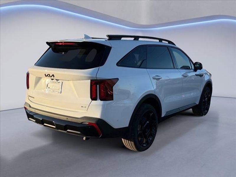 New 2026 Kia Sorento SX image 3