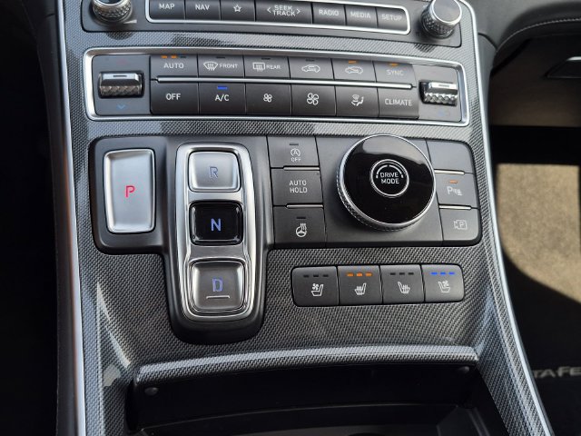 Used 2022 Hyundai Santa Fe Limited FWD image 39