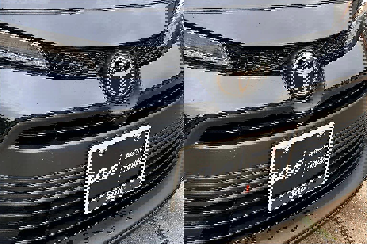 Used 2024 Toyota Corolla LE image 28