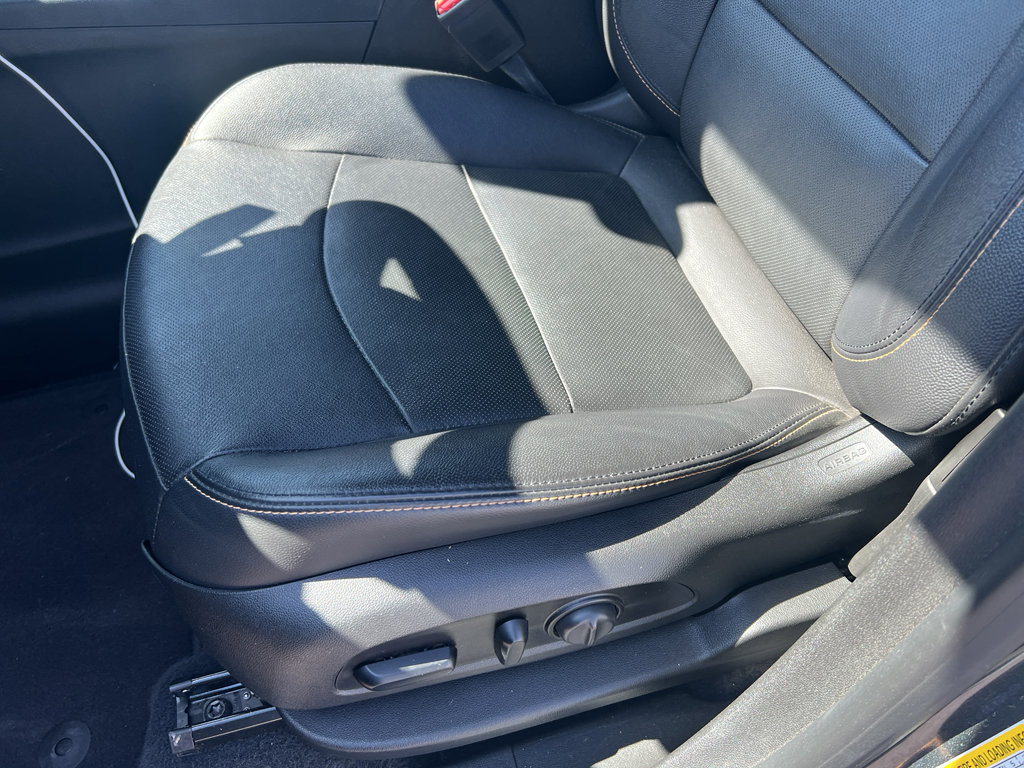 Used 2021 Chevrolet Equinox Premier image 10