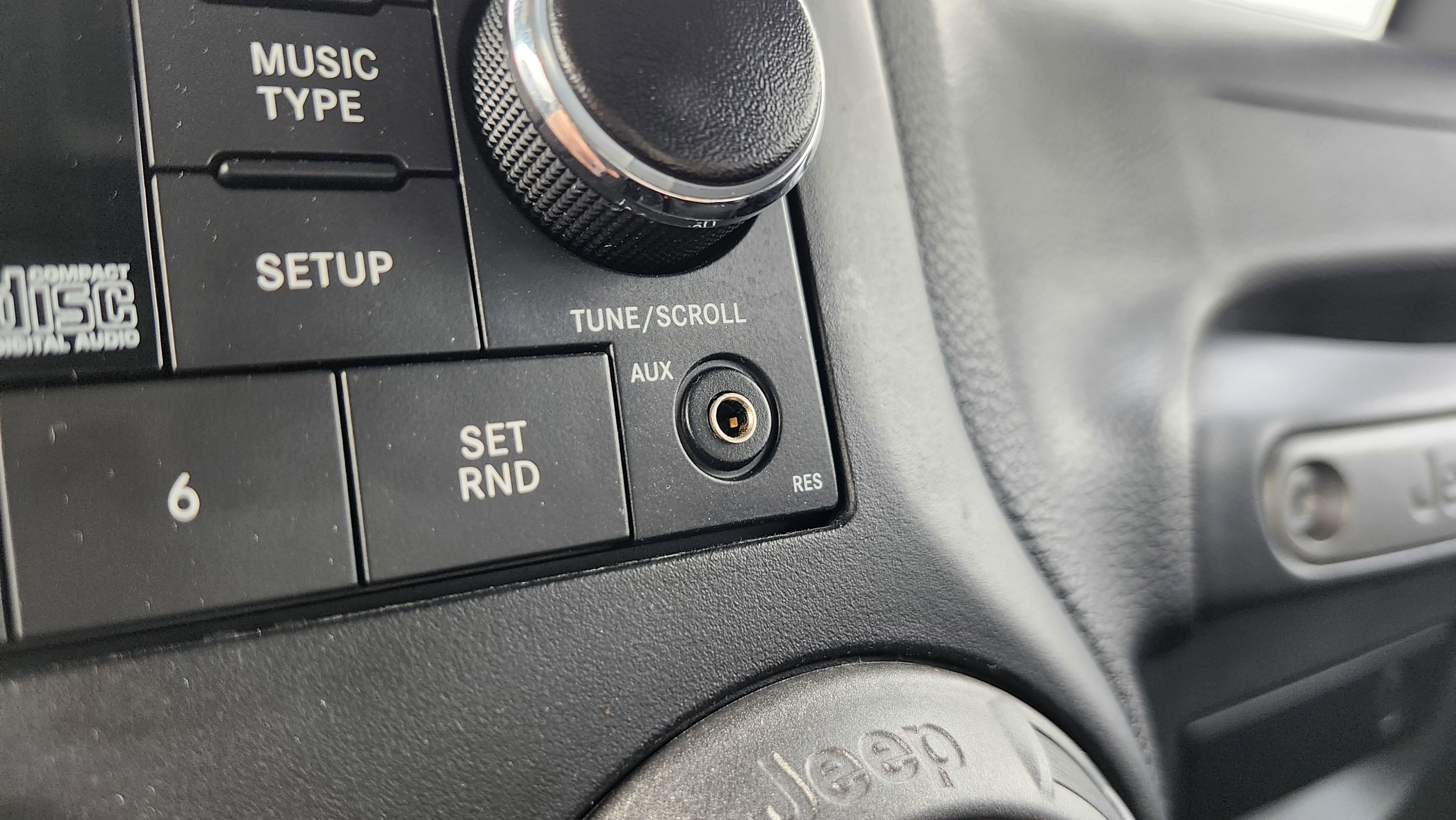 Used 2017 Jeep Wrangler Unlimited Sport image 2