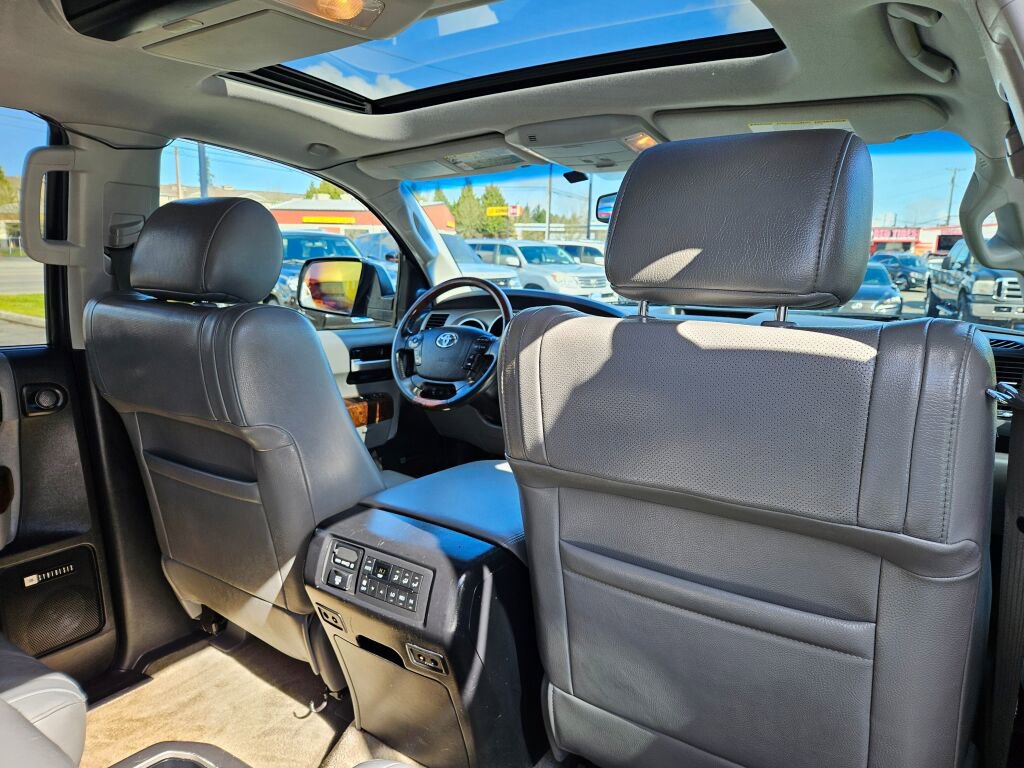 Used 2010 Toyota Sequoia Platinum AWD/4WD image 17