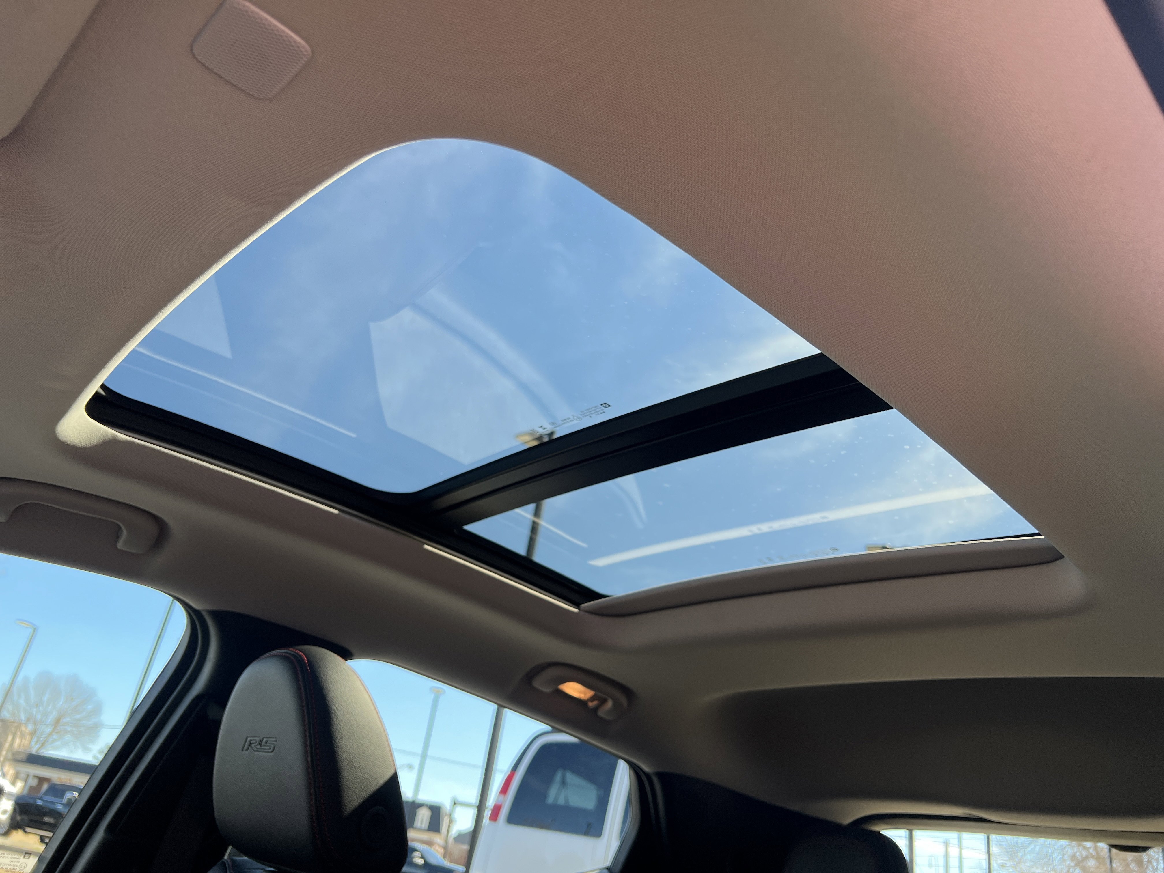 New 2027 Chevrolet Bolt RS w/ Technology Package image 32