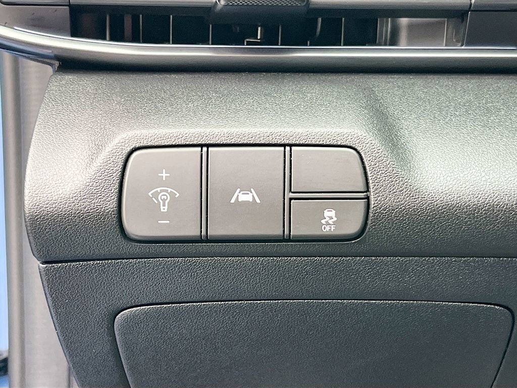 Used 2022 Hyundai Elantra N w/ Preferred Accessory Package FWD image 10