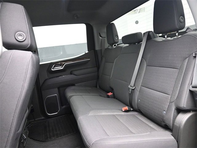 New 2026 GMC Sierra 1500 SLE image 11