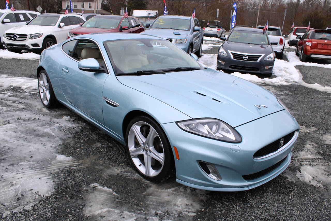 Used 2014 Jaguar XKR R RWD image 4