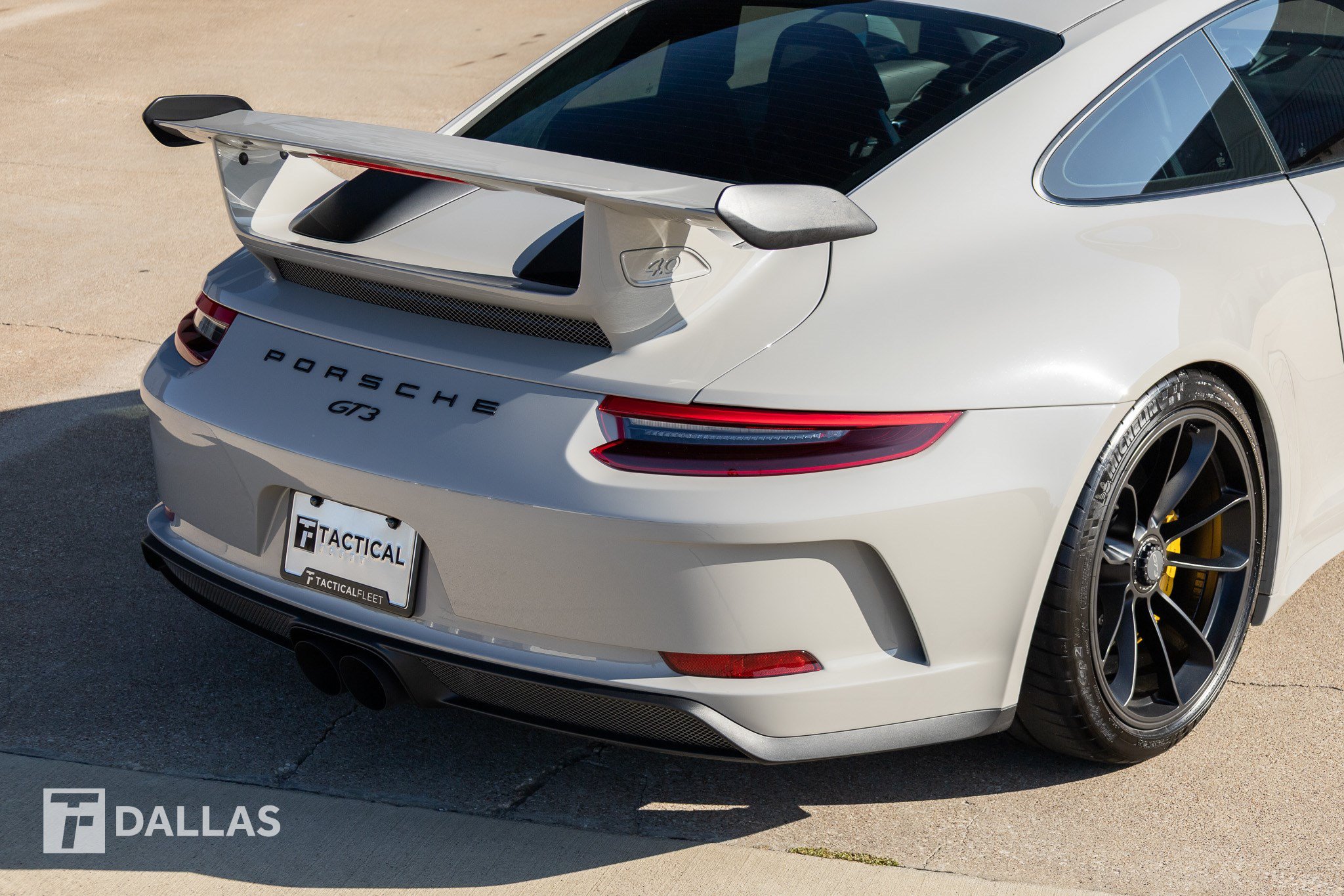 Used 2018 Porsche 911 GT3 RWD image 16