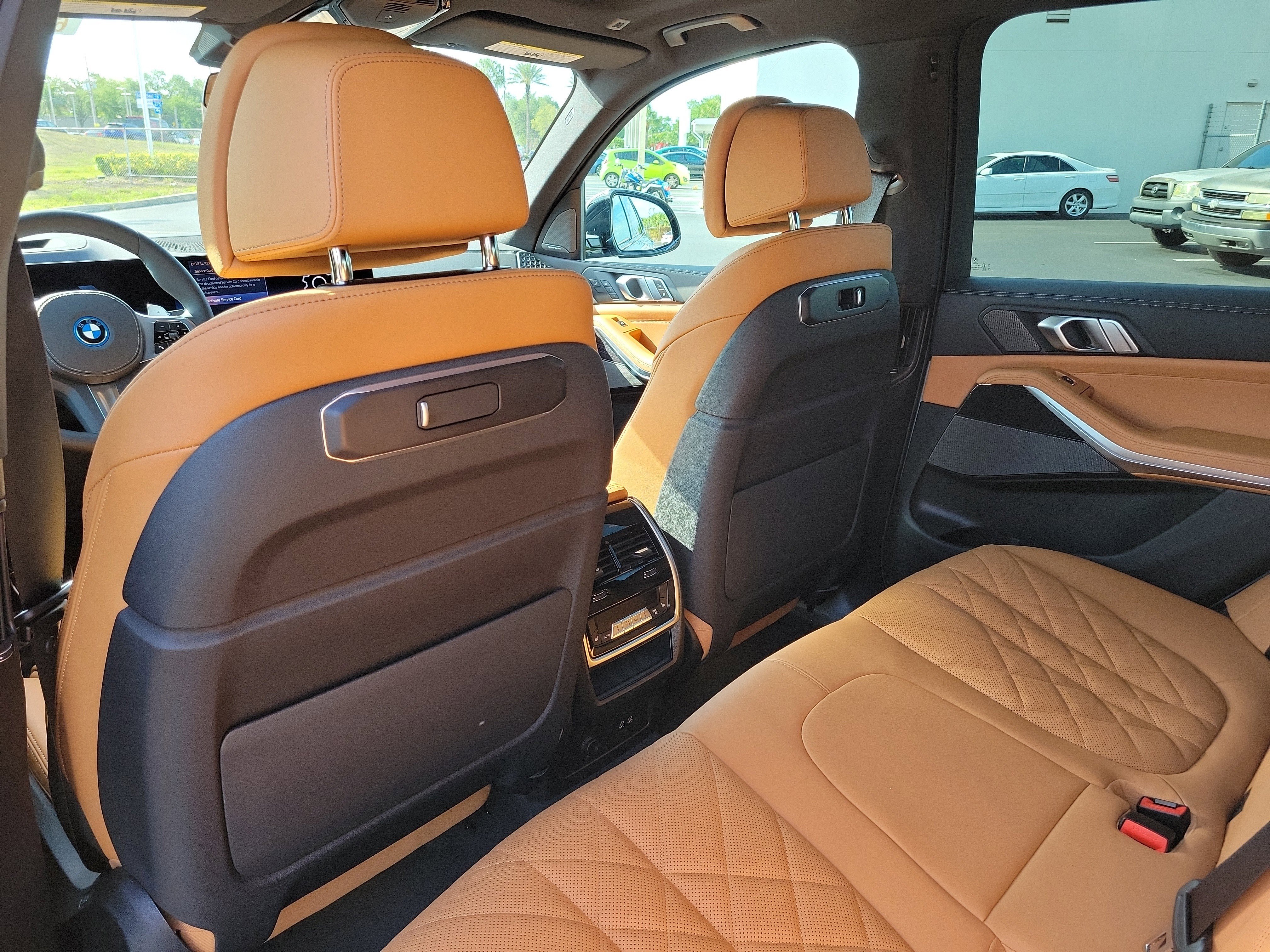 New 2026 BMW X5 xDrive50e w/ M Sport Package image 9