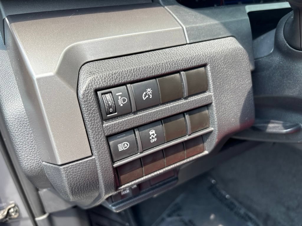 Used 2024 Toyota Tacoma TRD Off-Road AWD/4WD image 21
