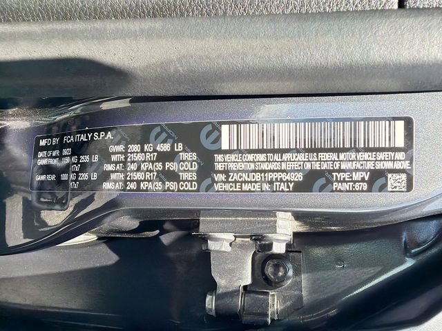 Used 2023 Jeep Renegade Latitude AWD/4WD image 21