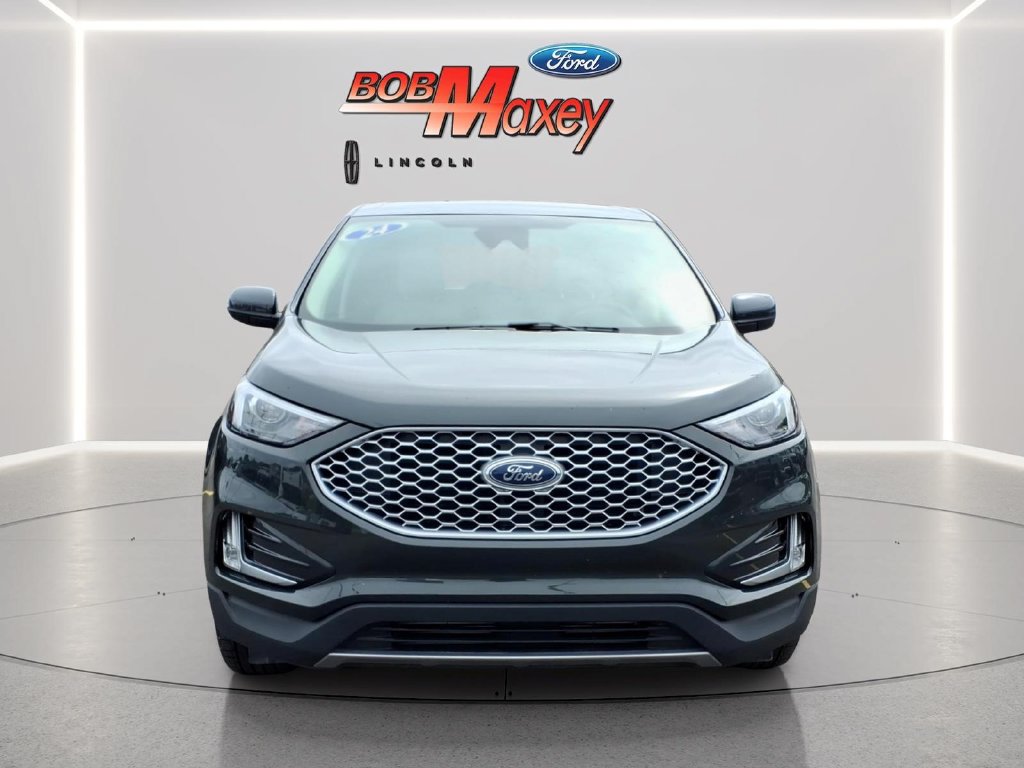 Used 2024 Ford Edge SEL w/ Convenience Package AWD/4WD image 2