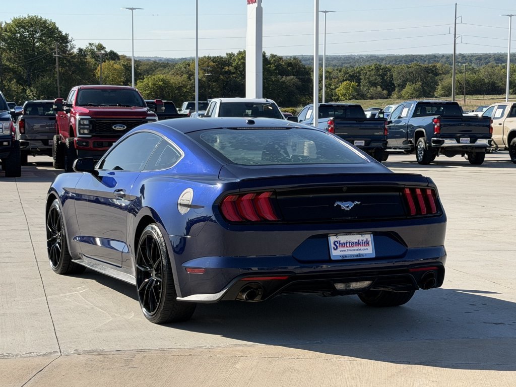 Used 2018 Ford Mustang Coupe w/ Equipment Group 101A RWD image 4