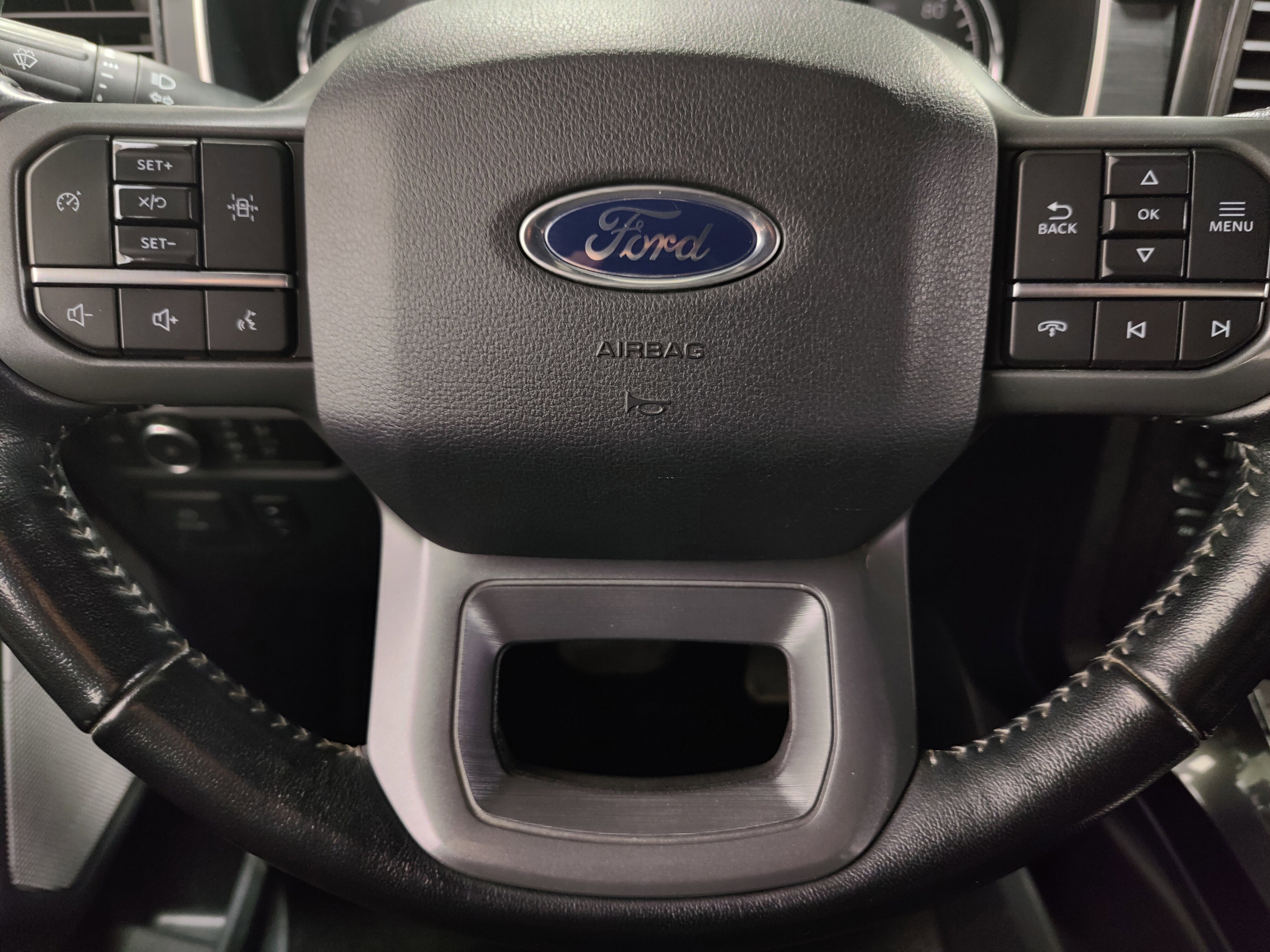 Used 2022 Ford F150 XLT w/ Equipment Group 302A High AWD/4WD image 31