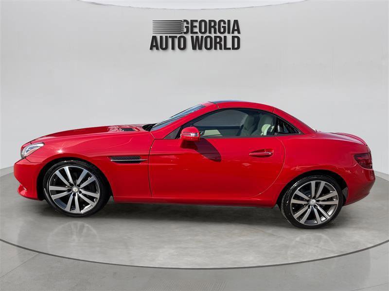 Used 2017 Mercedes-Benz SLC 300 image 15