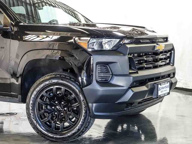 Used 2026 Chevrolet Colorado W/T w/ WT Custom Package AWD/4WD image 3