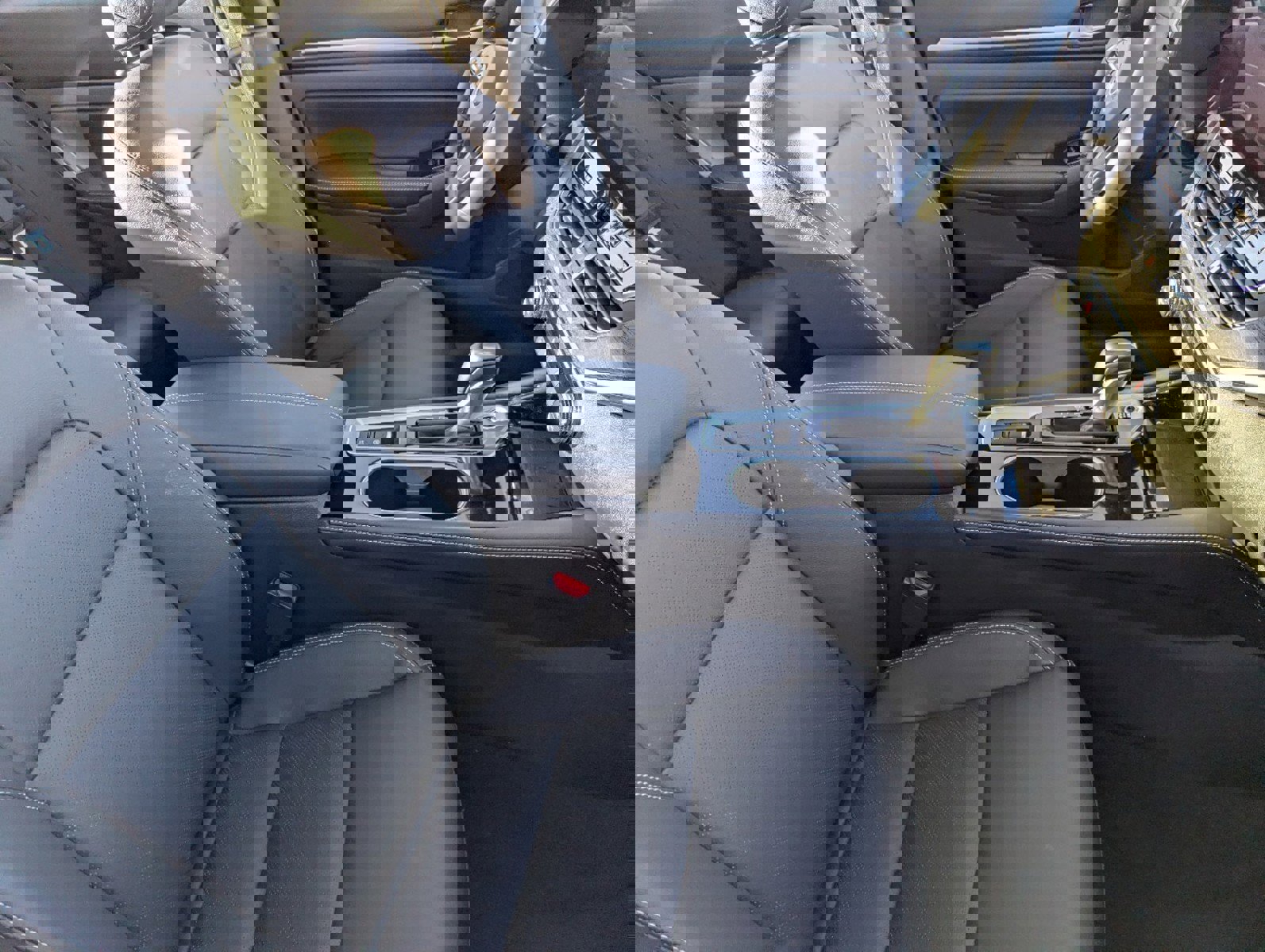 New 2025 Nissan Altima 2.5 SL image 31