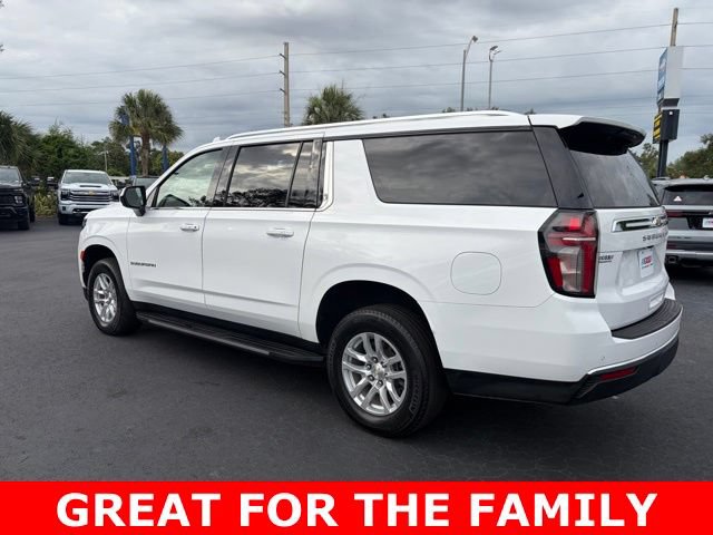Used 2023 Chevrolet Suburban LS AWD/4WD image 4