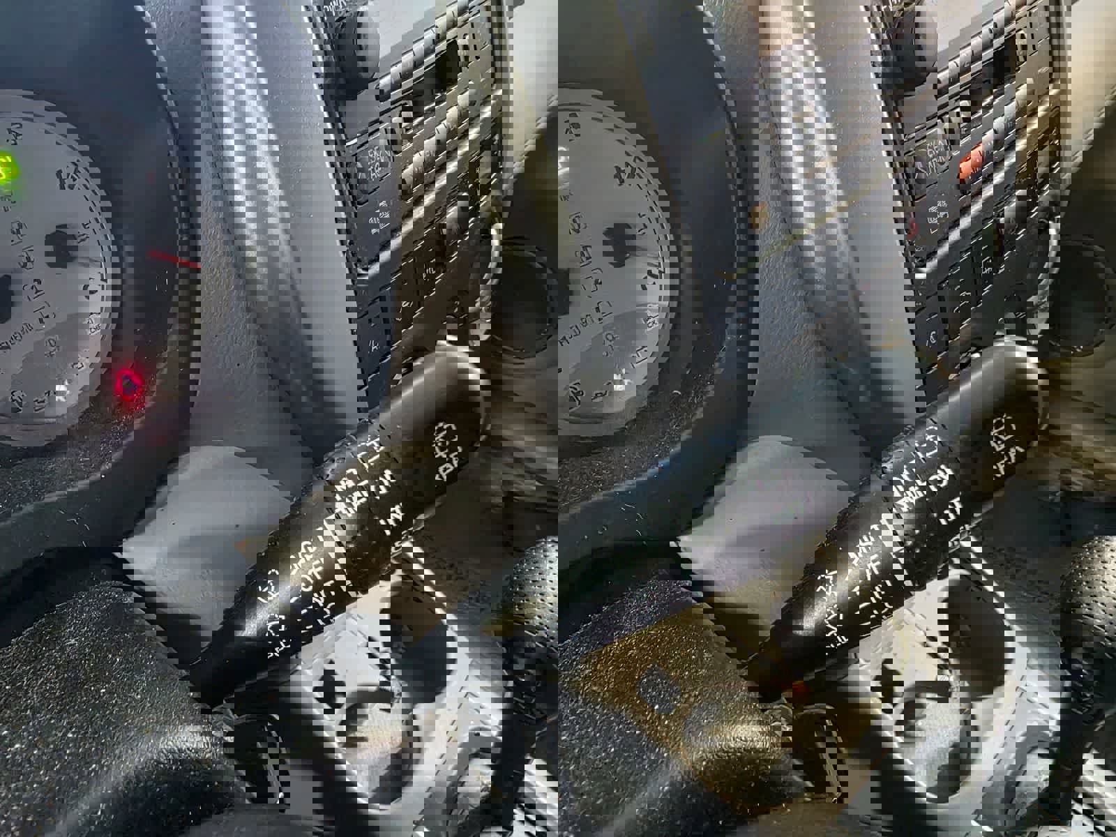 Used 2004 Toyota RAV4 2WD image 27