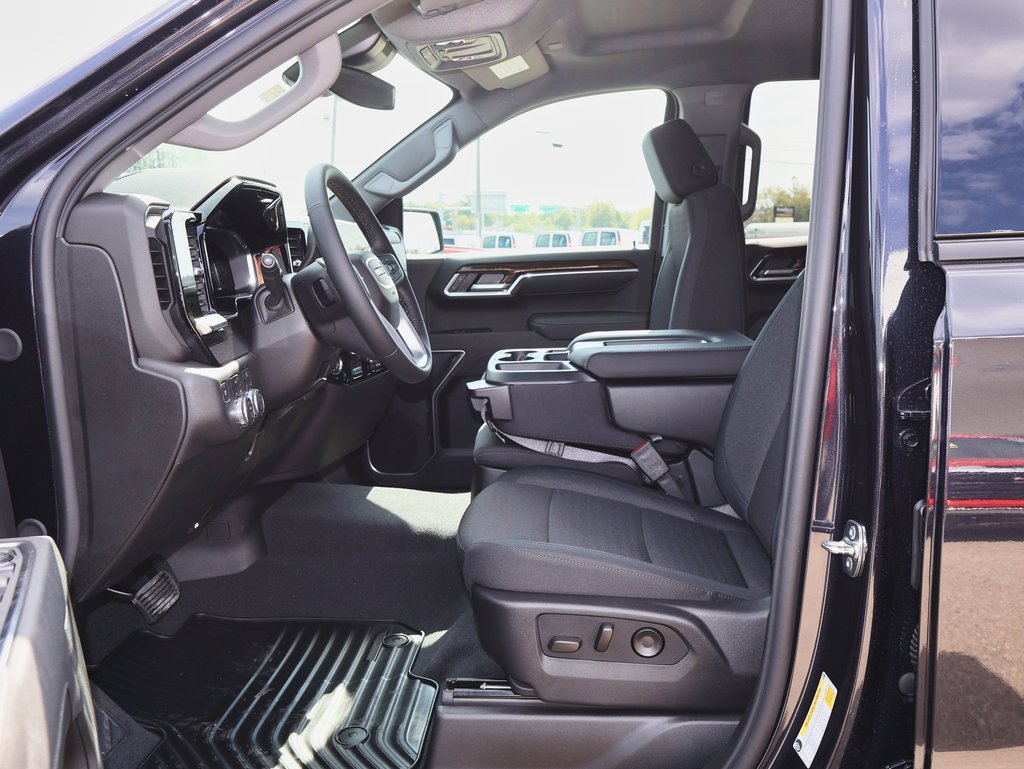 New 2026 GMC Sierra 1500 Elevation image 10
