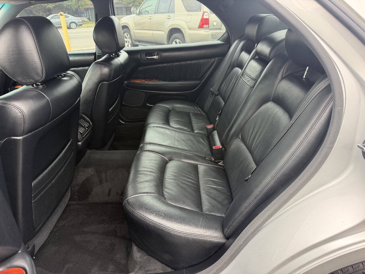 Used 1998 Lexus LS 400 RWD image 23