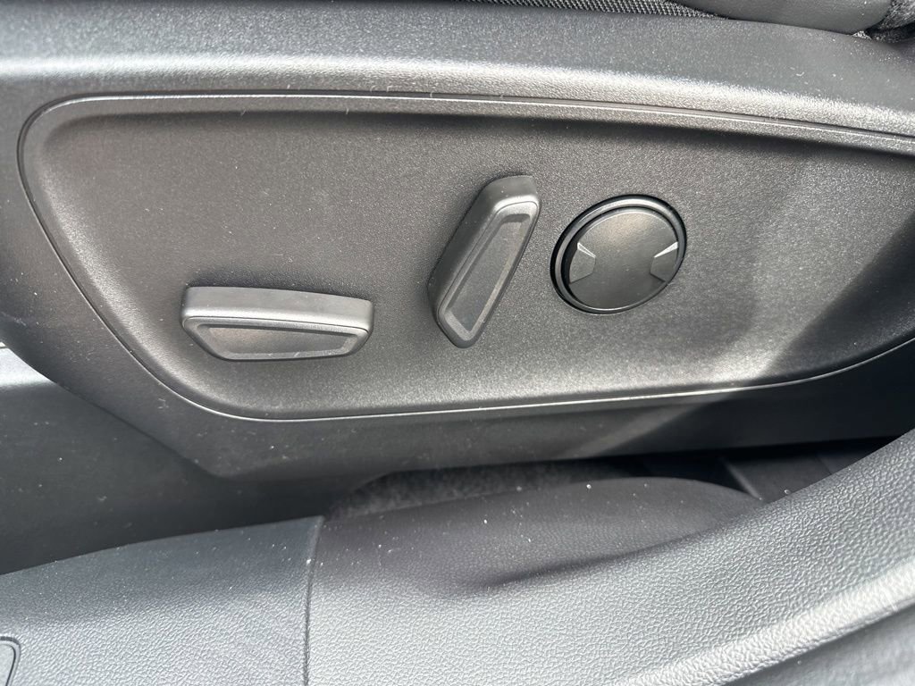 New 2026 Ford Escape SE image 16