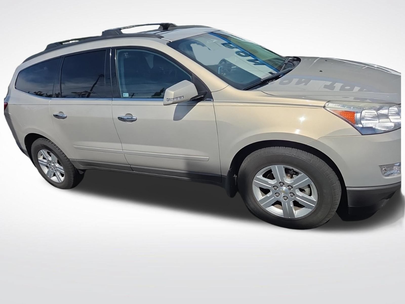 Used 2011 Chevrolet Traverse LT w/ Personal Connectivity Package AWD/4WD image 4
