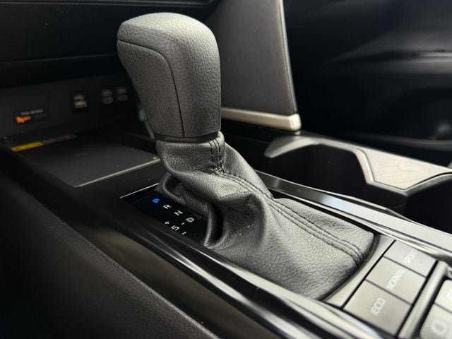 Certified 2025 Toyota Camry LE image 19