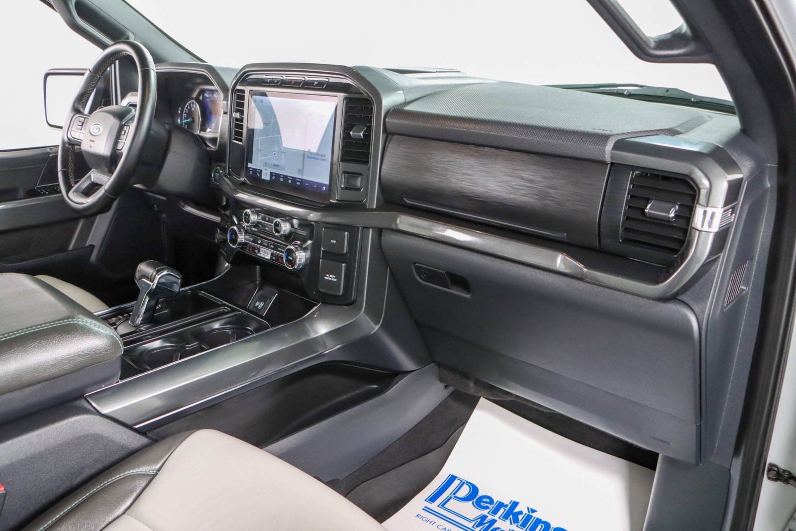 Used 2023 Ford F150 XLT w/ Equipment Group 302A High image 28