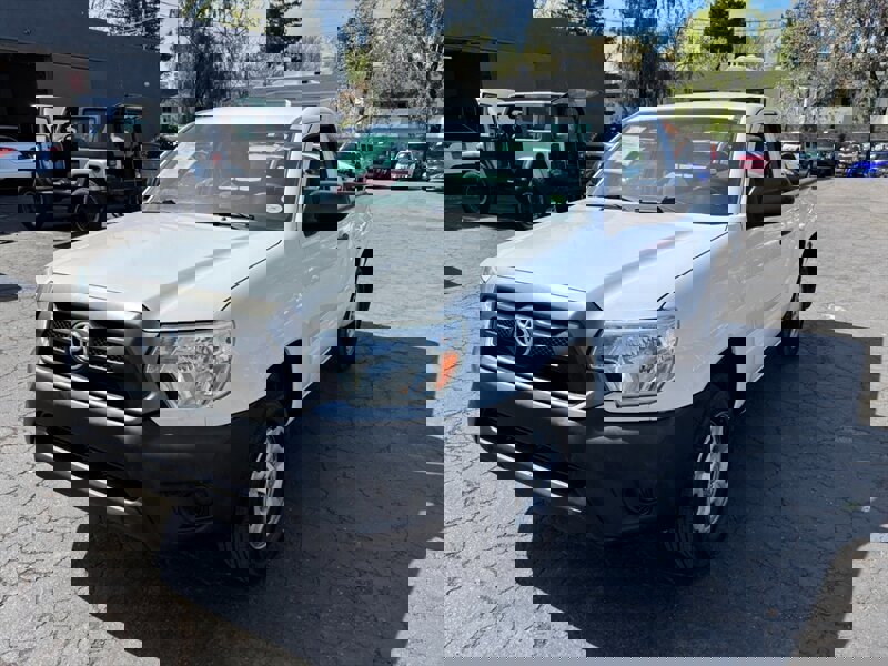 Used 2014 Toyota Tacoma 2WD Regular Cab image 6