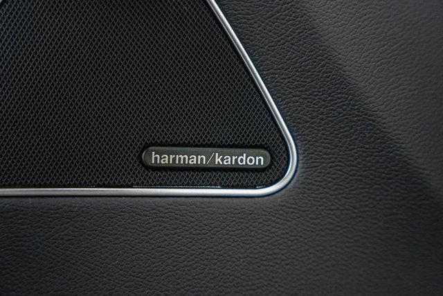 Used 2018 Maserati Levante S GranSport image 40