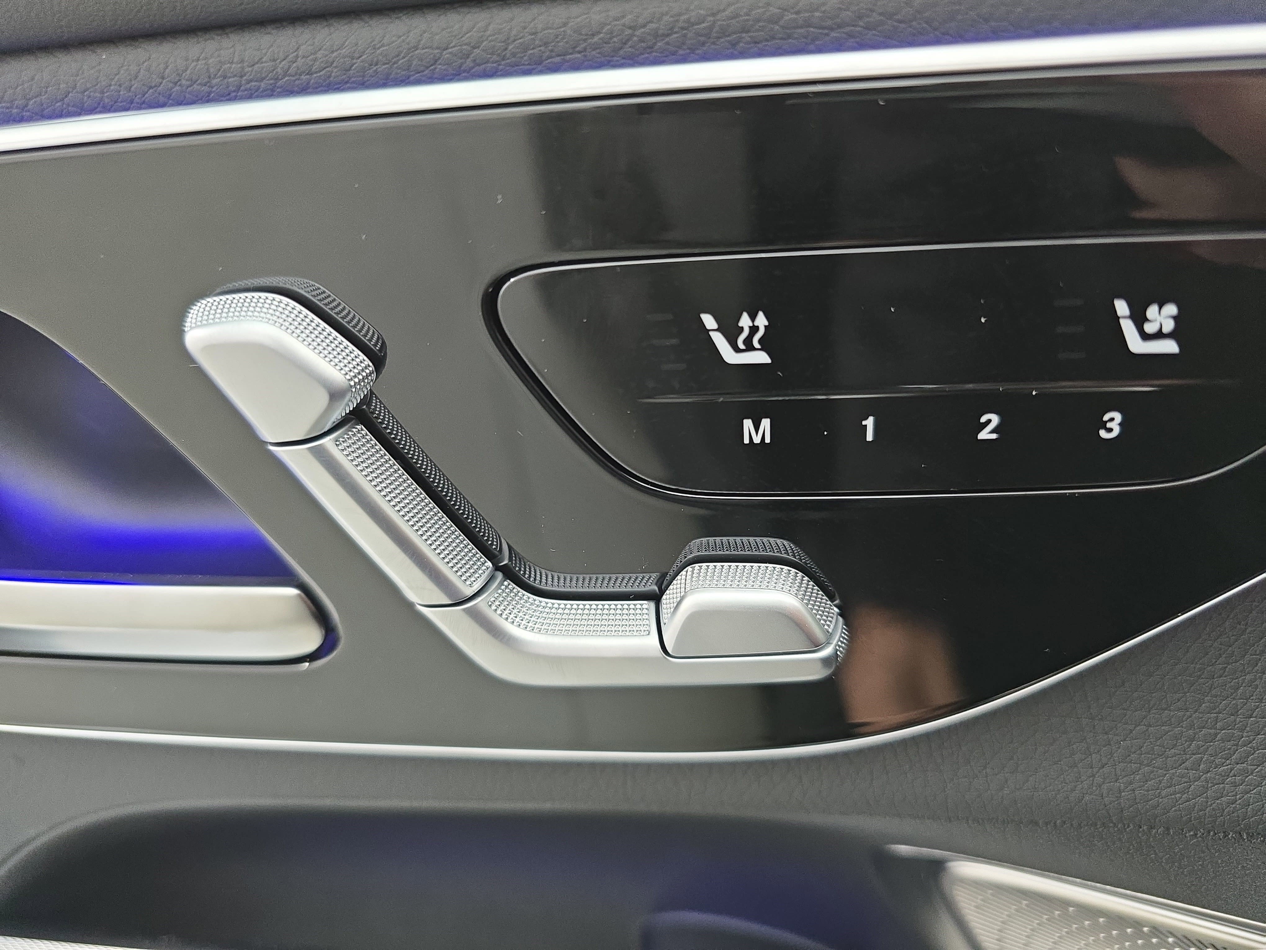 New 2026 Mercedes-Benz GLC 43 AMG 4MATIC Coupe image 29