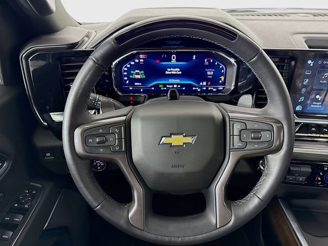 Used 2025 Chevrolet Silverado 1500 High Country w/ High Country Premium Package AWD/4WD image 12